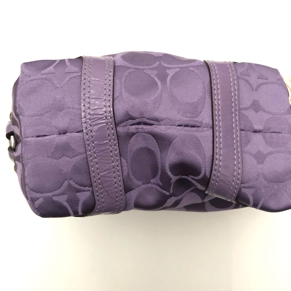 SOLD‼️ Coach small bag - Picture 4 of 8